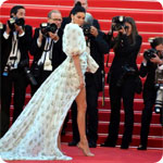Celebrity Endorsements vs. Influencer Marketing