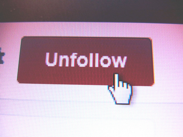 unfollow brands annoy customers on social media