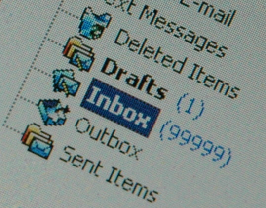email inbox email media pitching tips