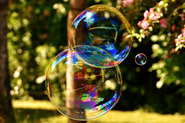 influencer marketing bubble